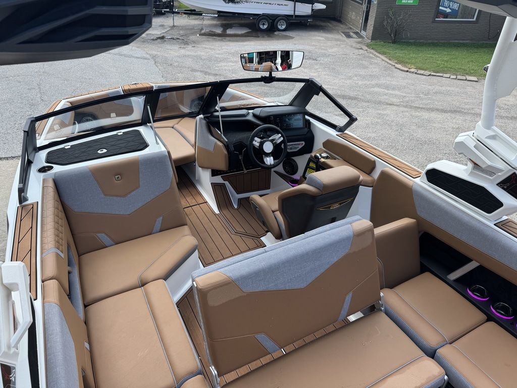 2025 Nautique Super Air Nautique GS22