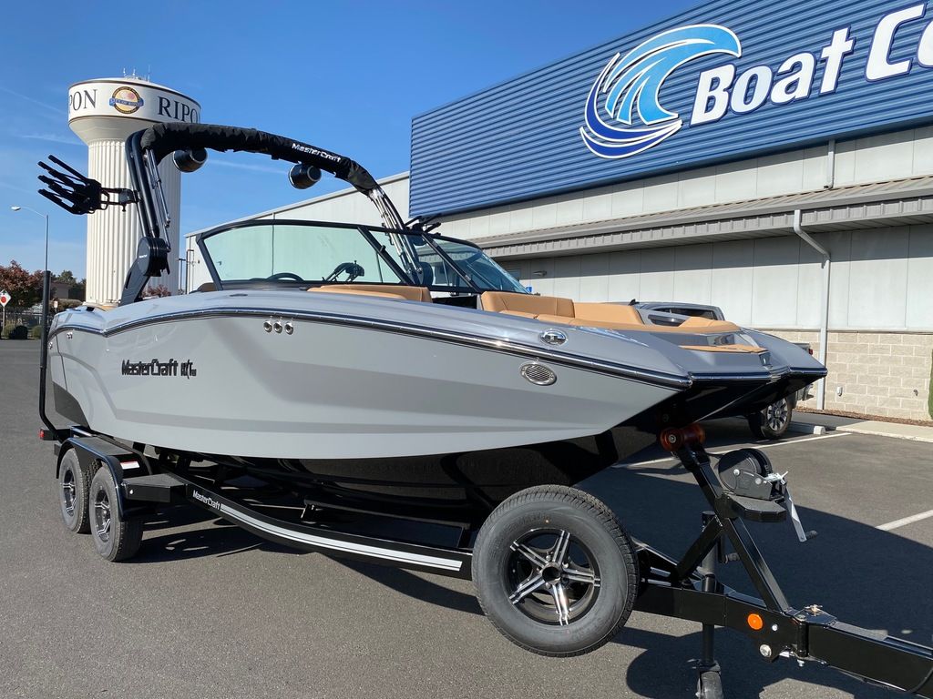 2025 MasterCraft NXT 22