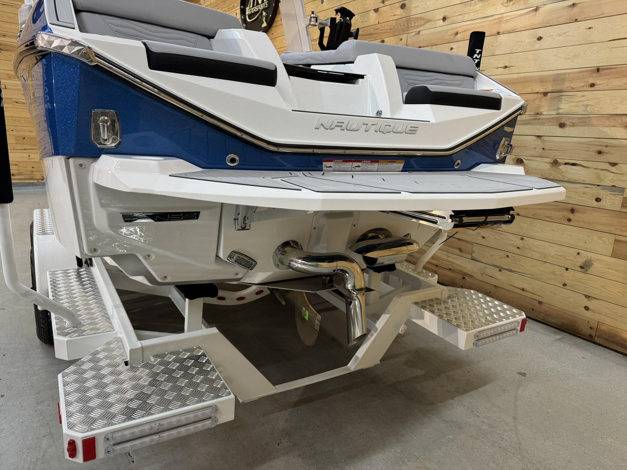 2025 Nautique G23 Icon