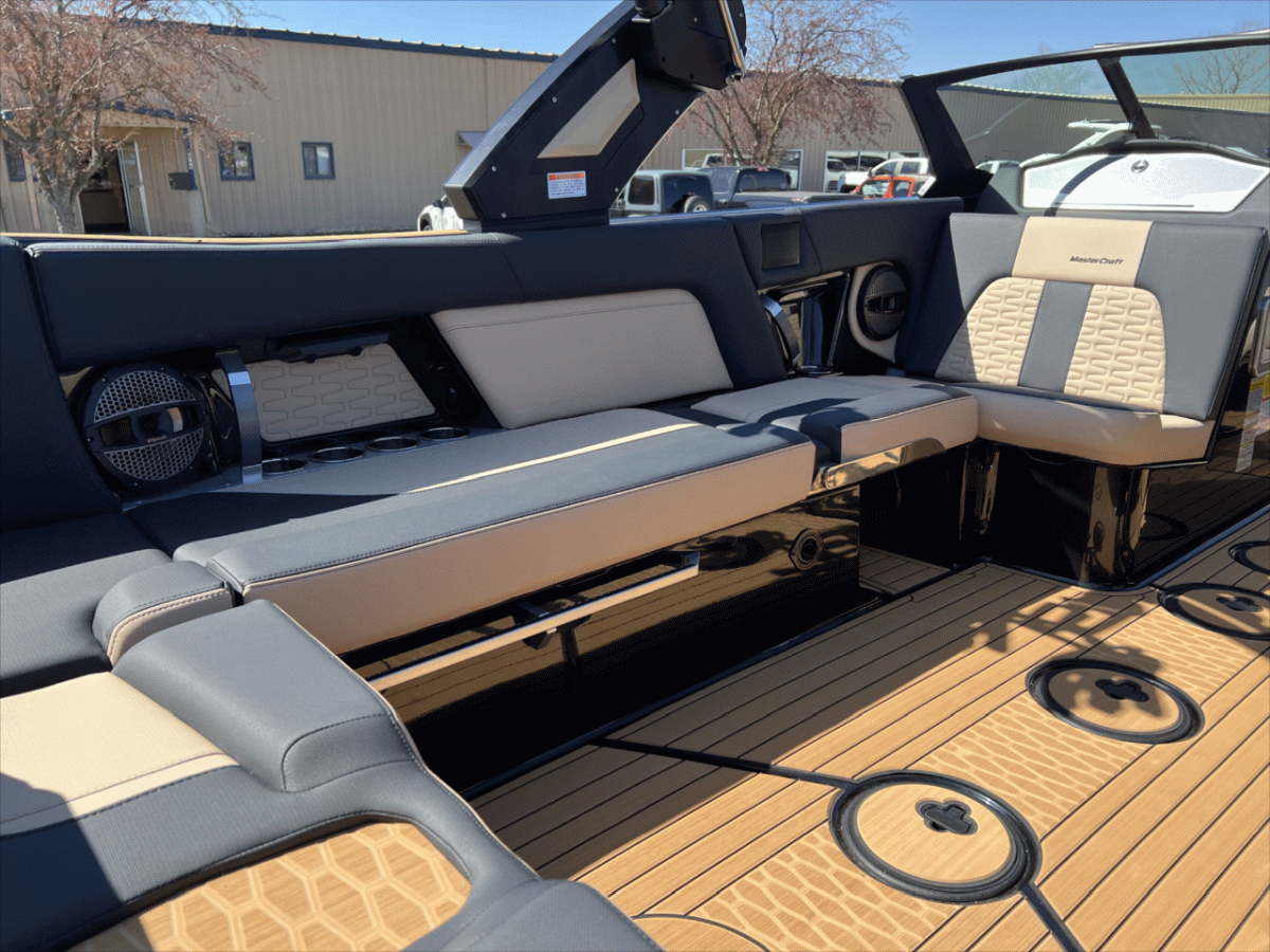 2024 MasterCraft X24 | 209100