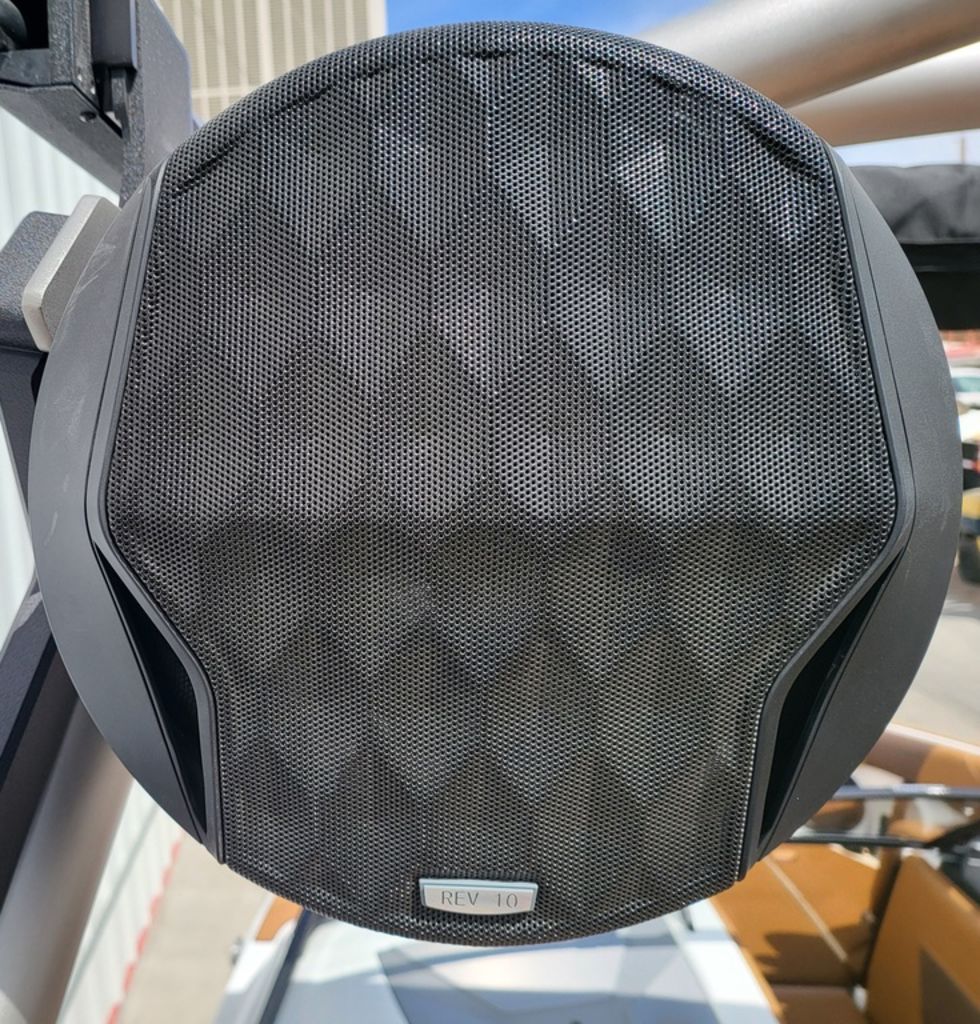 2025 Malibu Boats 23 LSV