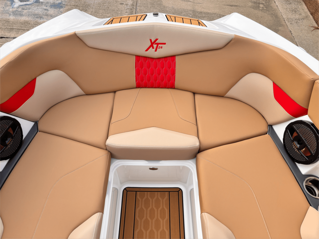2025 MasterCraft XT24
