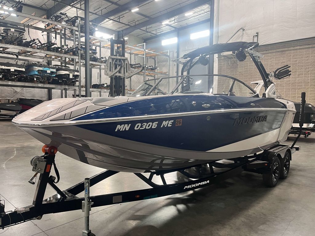 2021 MOOMBA Mojo