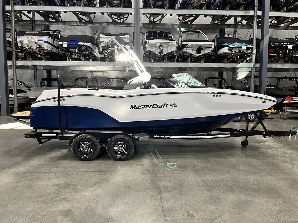 boat.Title