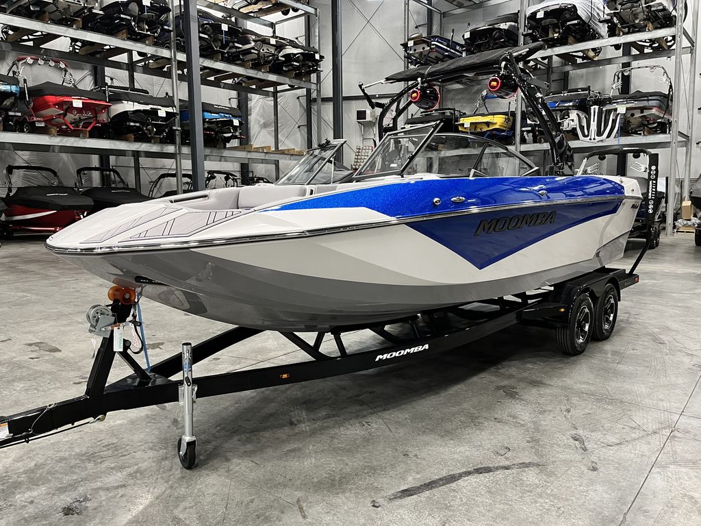 2023 MOOMBA Makai
