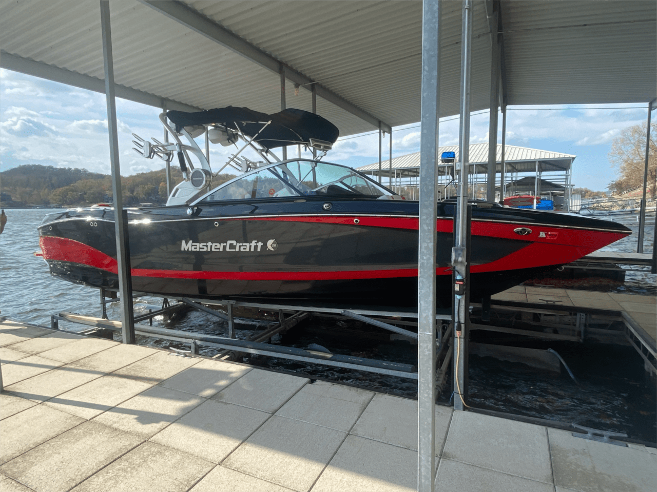 2021 MasterCraft X26 Icon