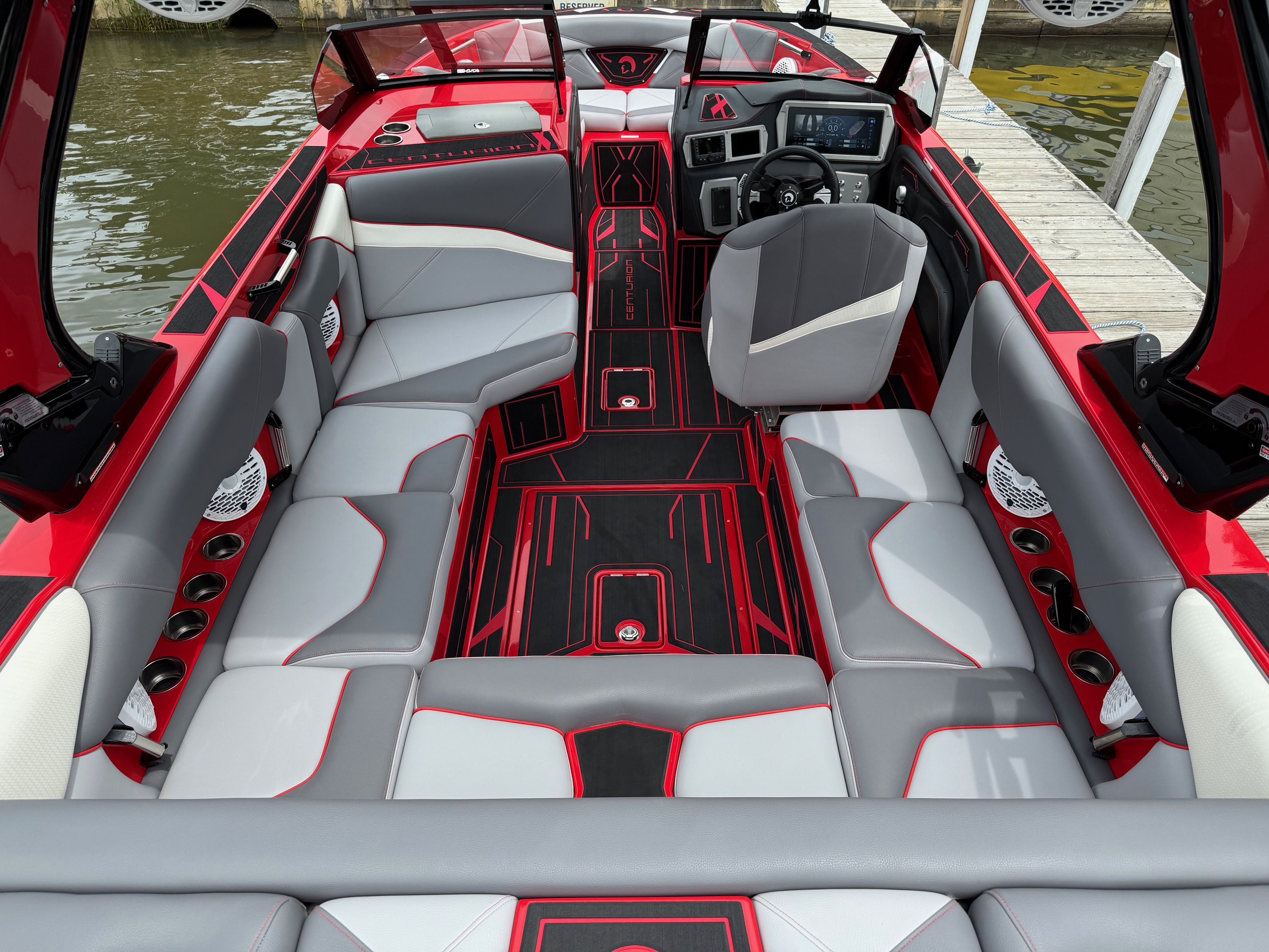 2025 Centurion Nv233
