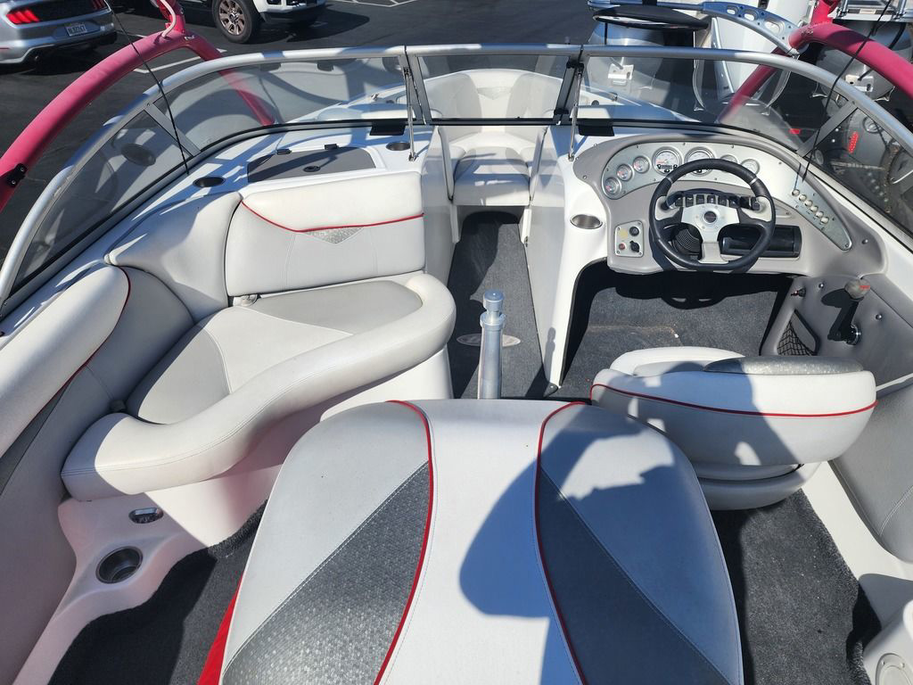 2005 Tige 21I