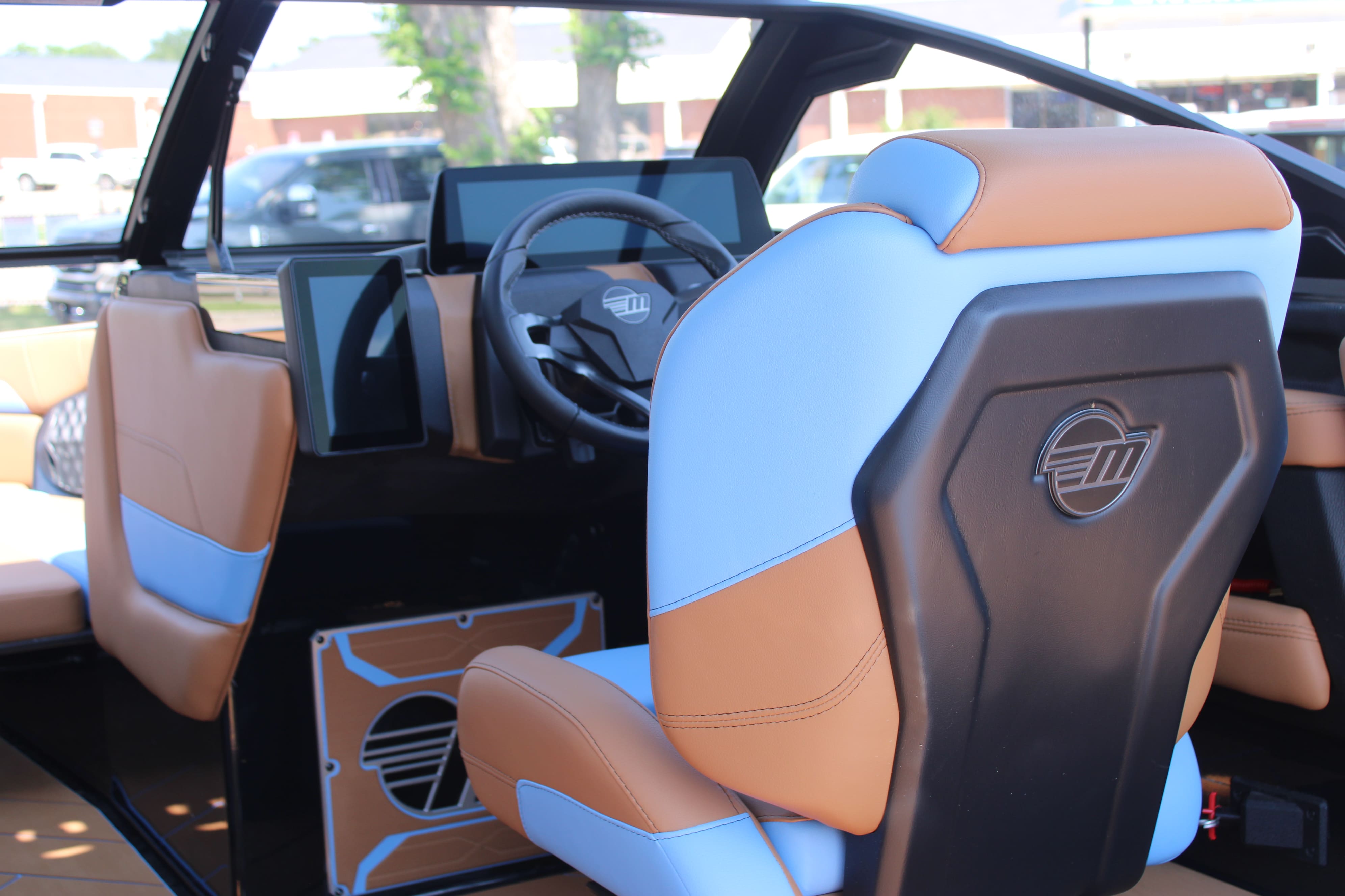 2025 Malibu 26 LSV