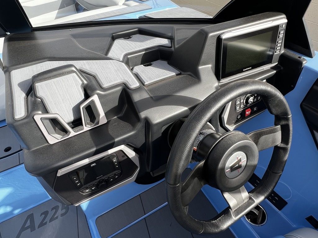 2025 Axis Wake Research A225