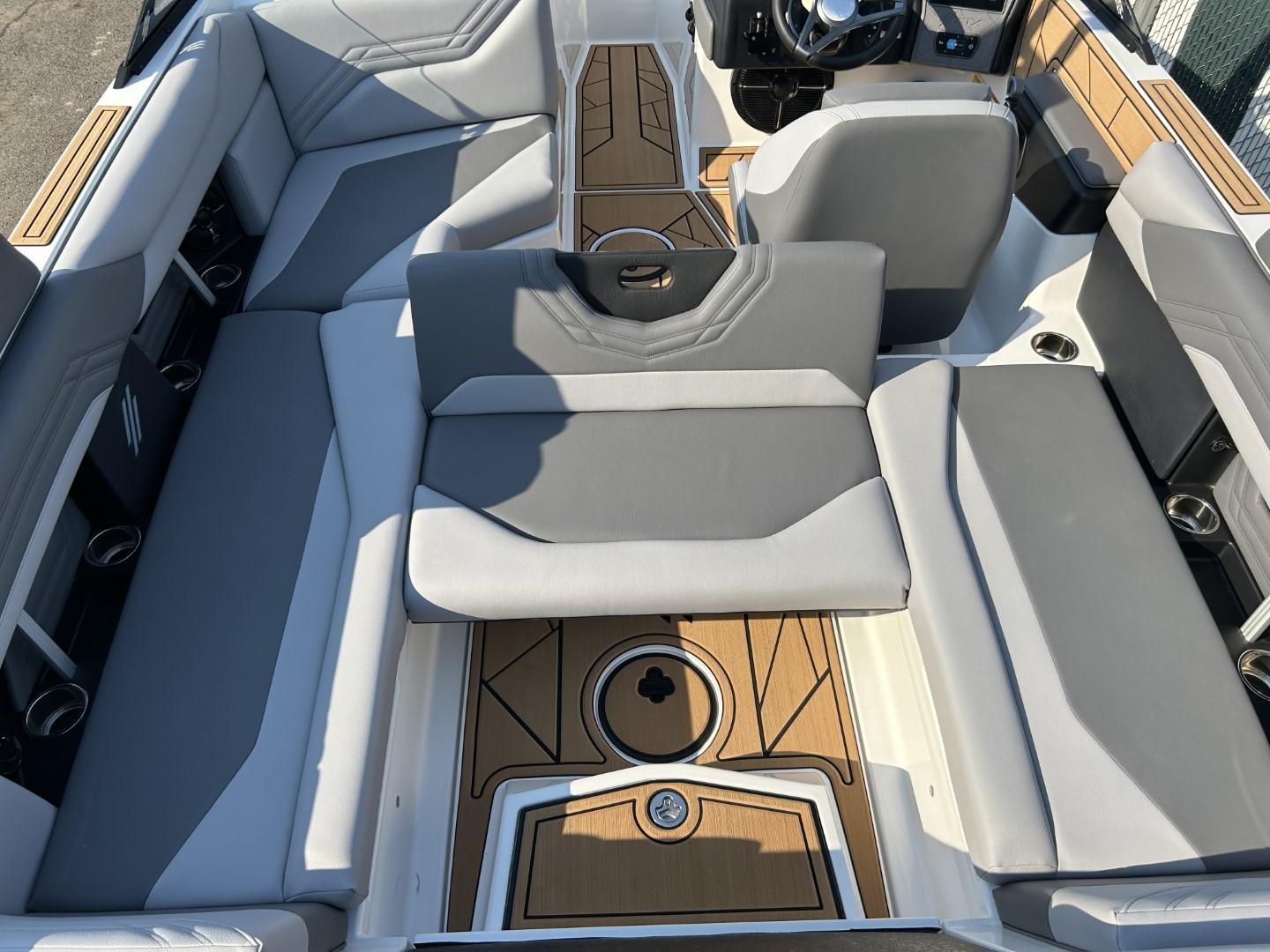 2025 ATX 22 Type S