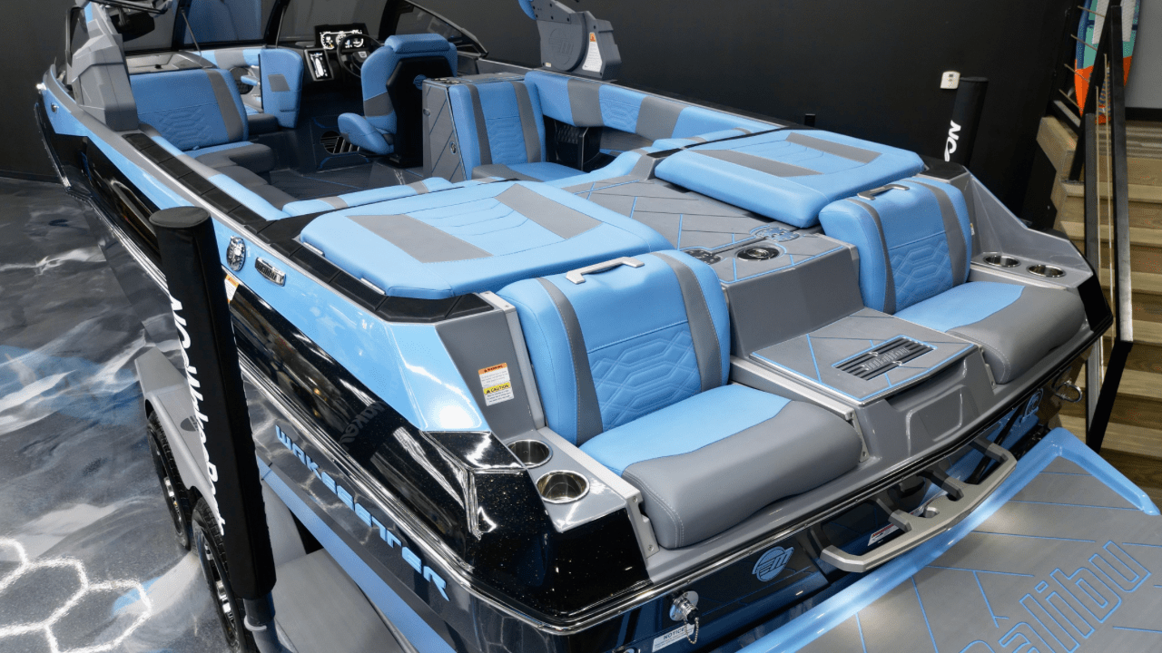 2024 Malibu Wakesetter 25 LSV