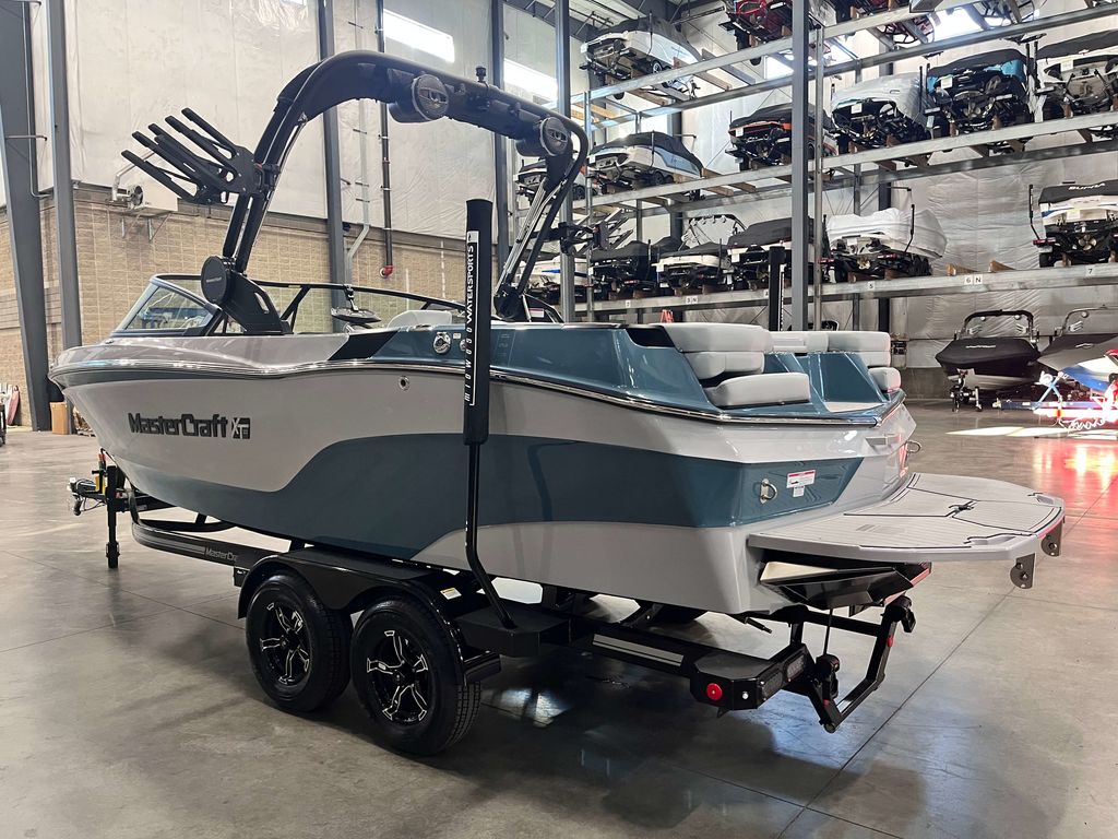 2025 MasterCraft XT23