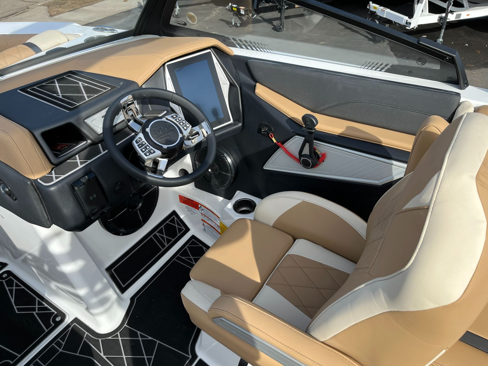 2022 Tige 23ZX. MINT Condition. USA DELIVERY AVAILABLE!
