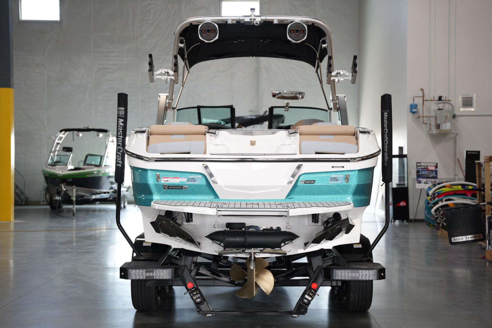2025 MasterCraft X24 &#8211; NEW ARRIVAL! NEW 2025 COLORS!