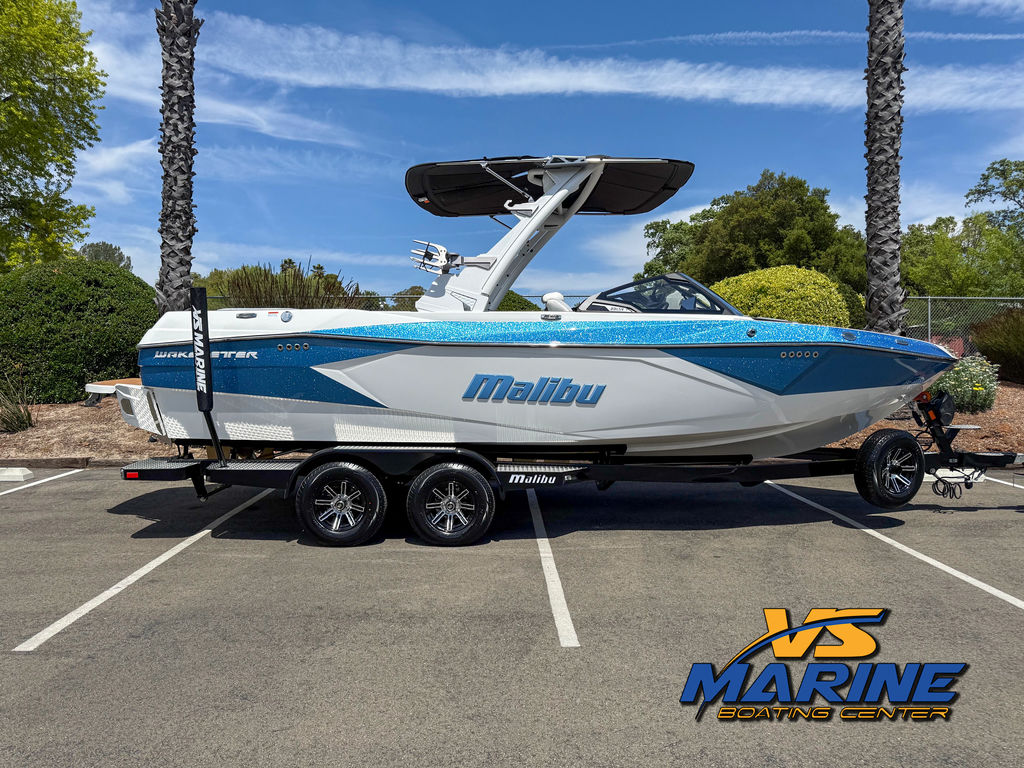 2025 Malibu Boats 23 LSV