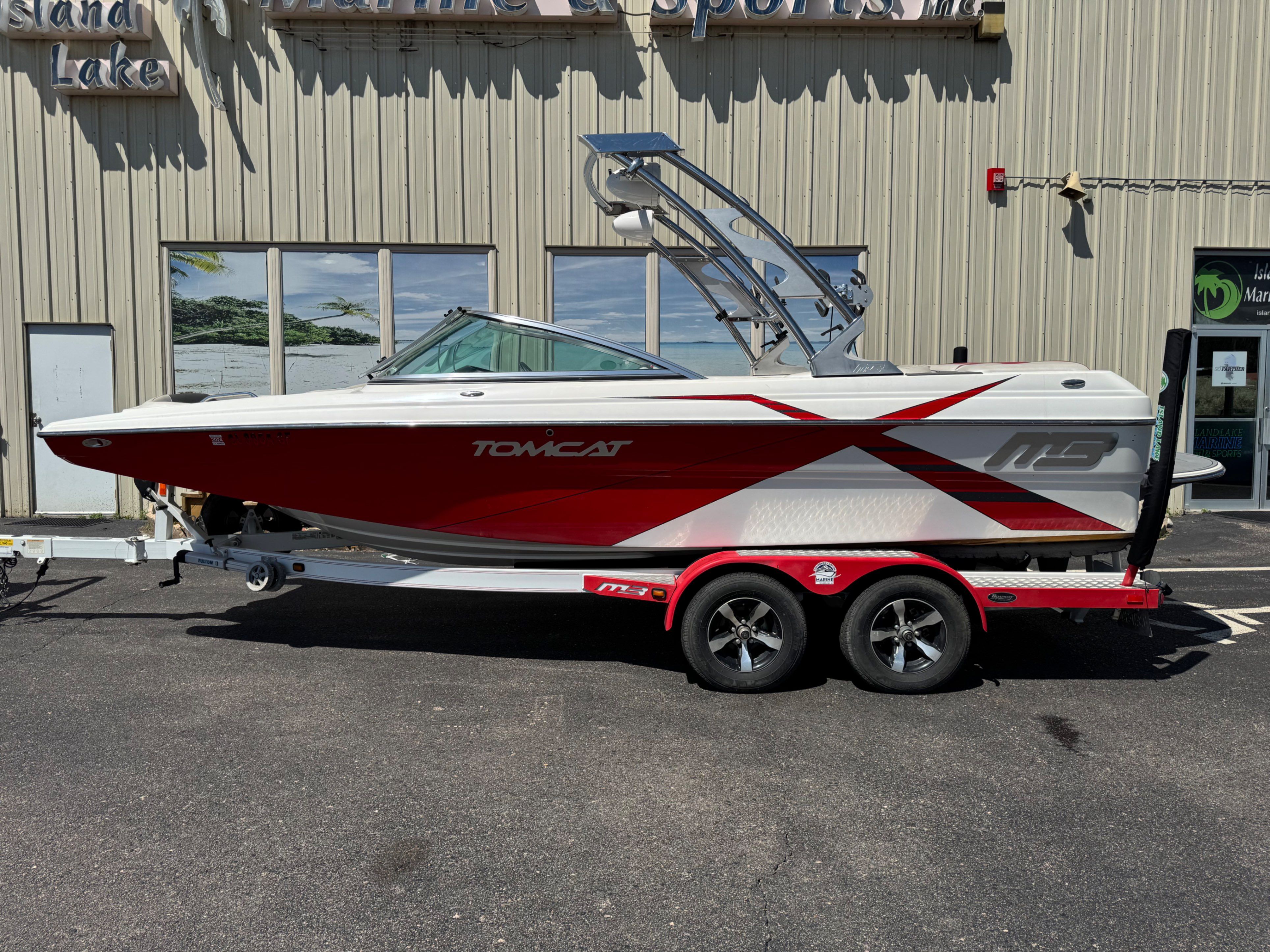 boat.Title