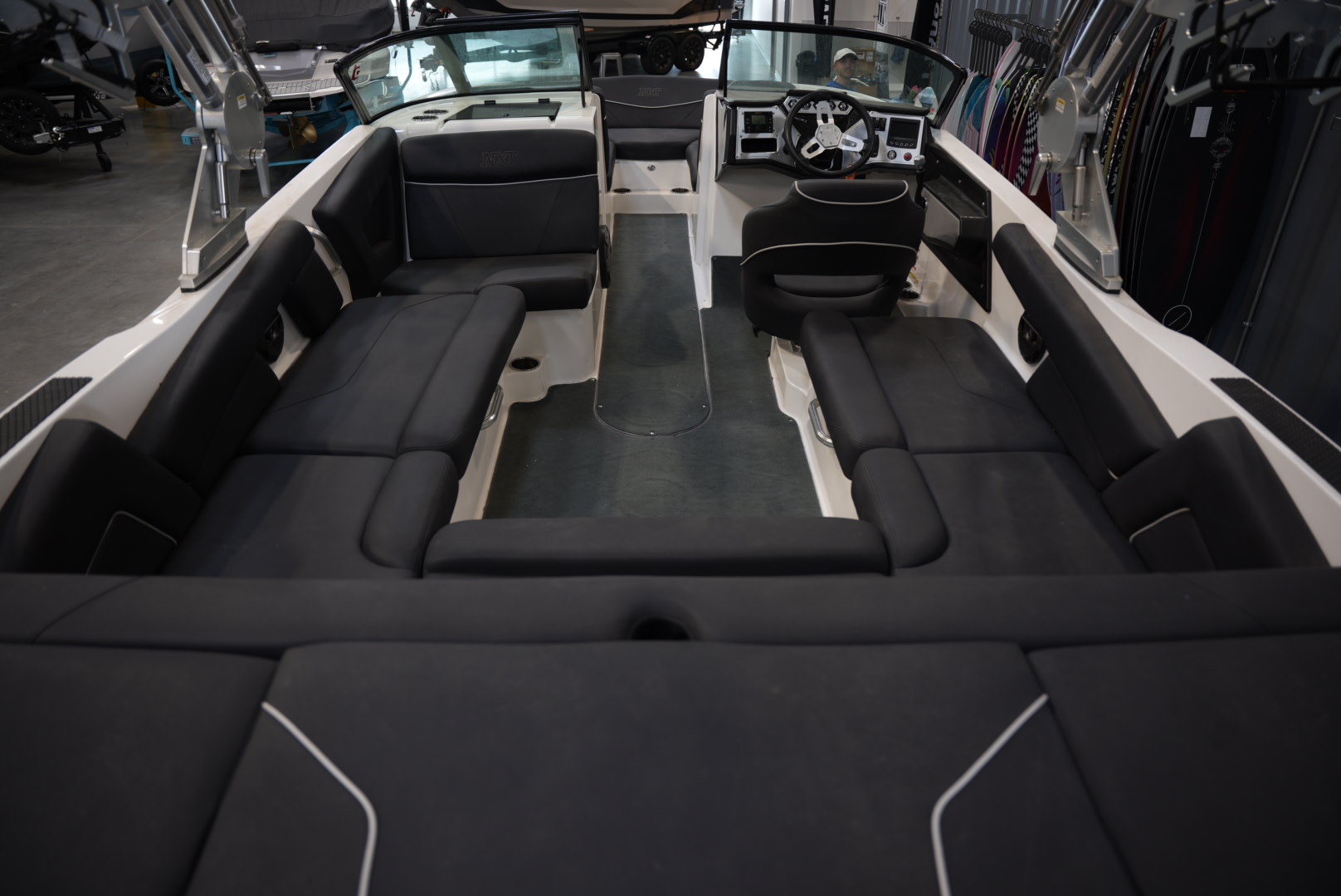 2019 MasterCraft NXT22