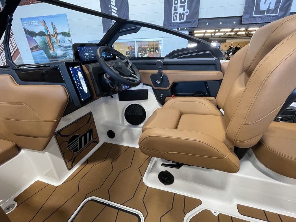 2025 Malibu Boats 23 MXZ