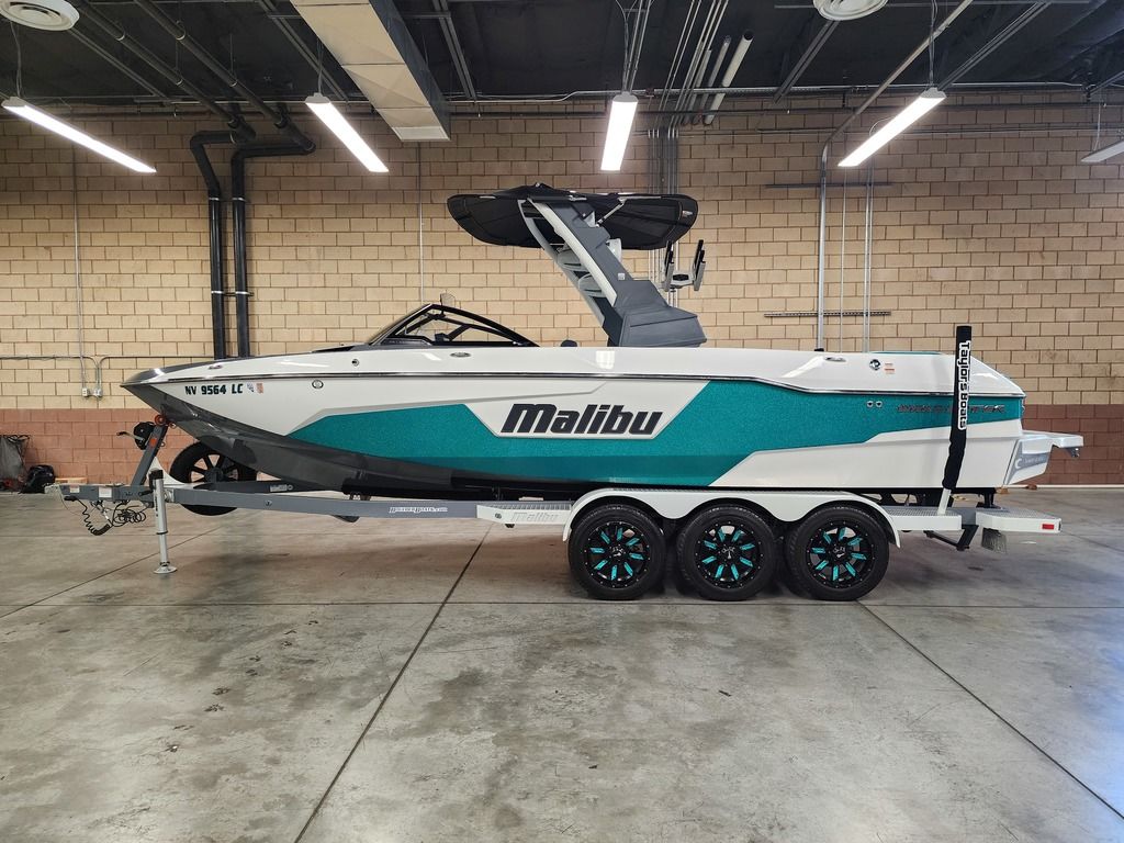 boat.Title