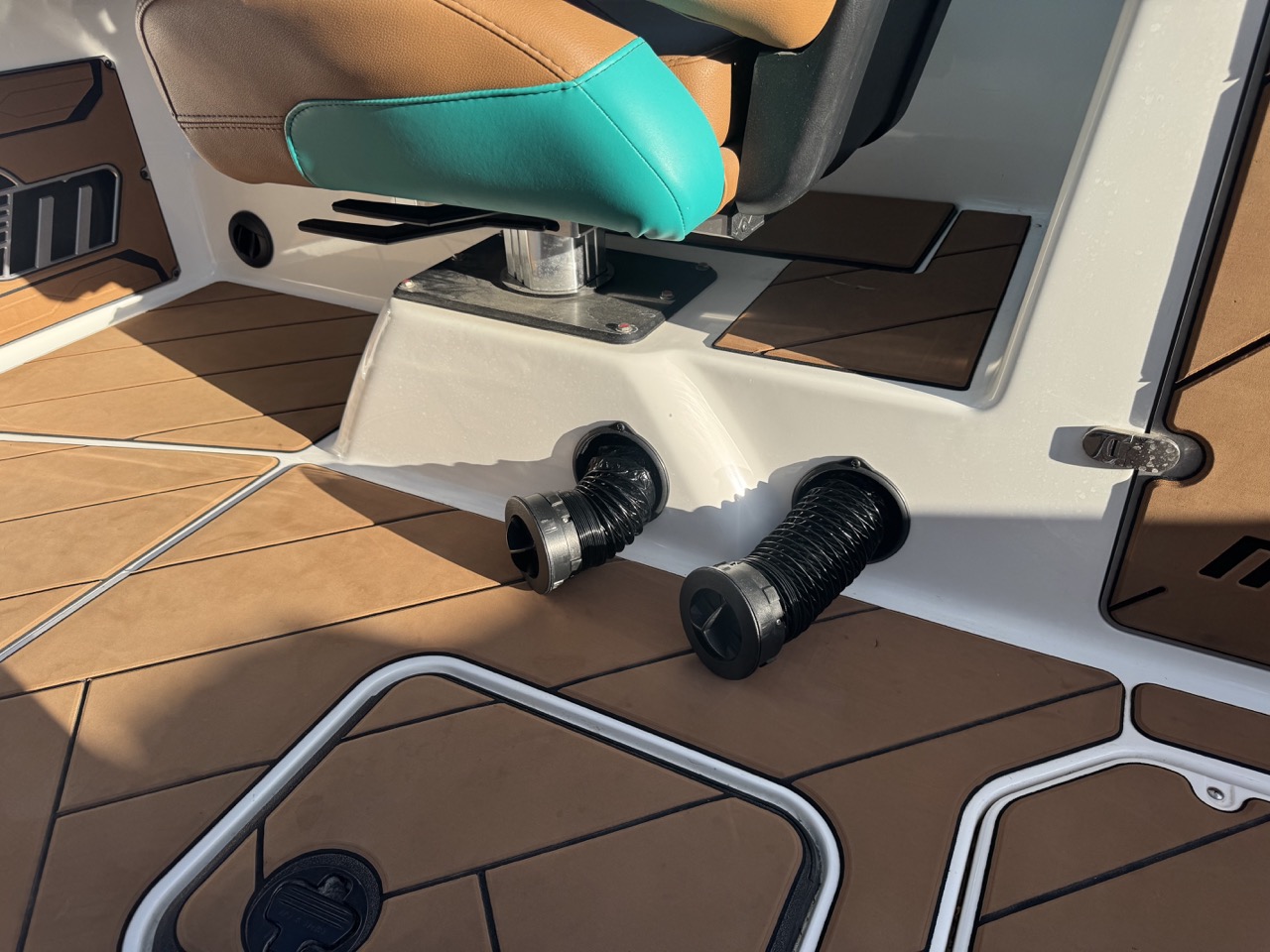 2023 Malibu 25 LSV LT4 Supercharged Well optioned