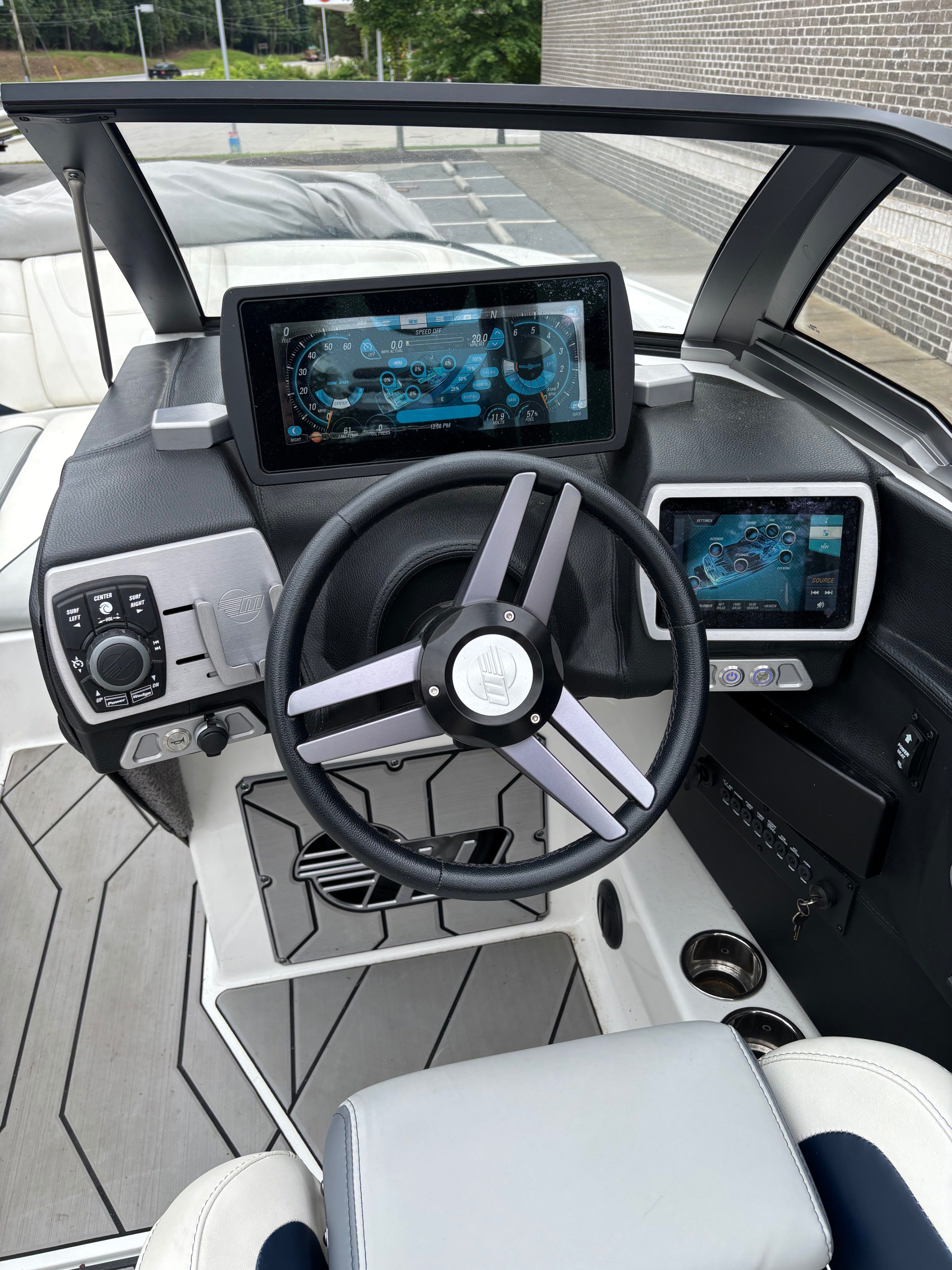 2019 Malibu 24 MXZ