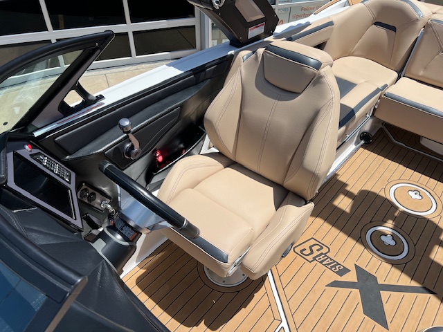 2022 MASTERCRAFT XSTAR-S 