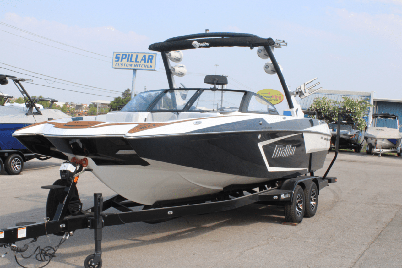 2023 Malibu 24 MXZ