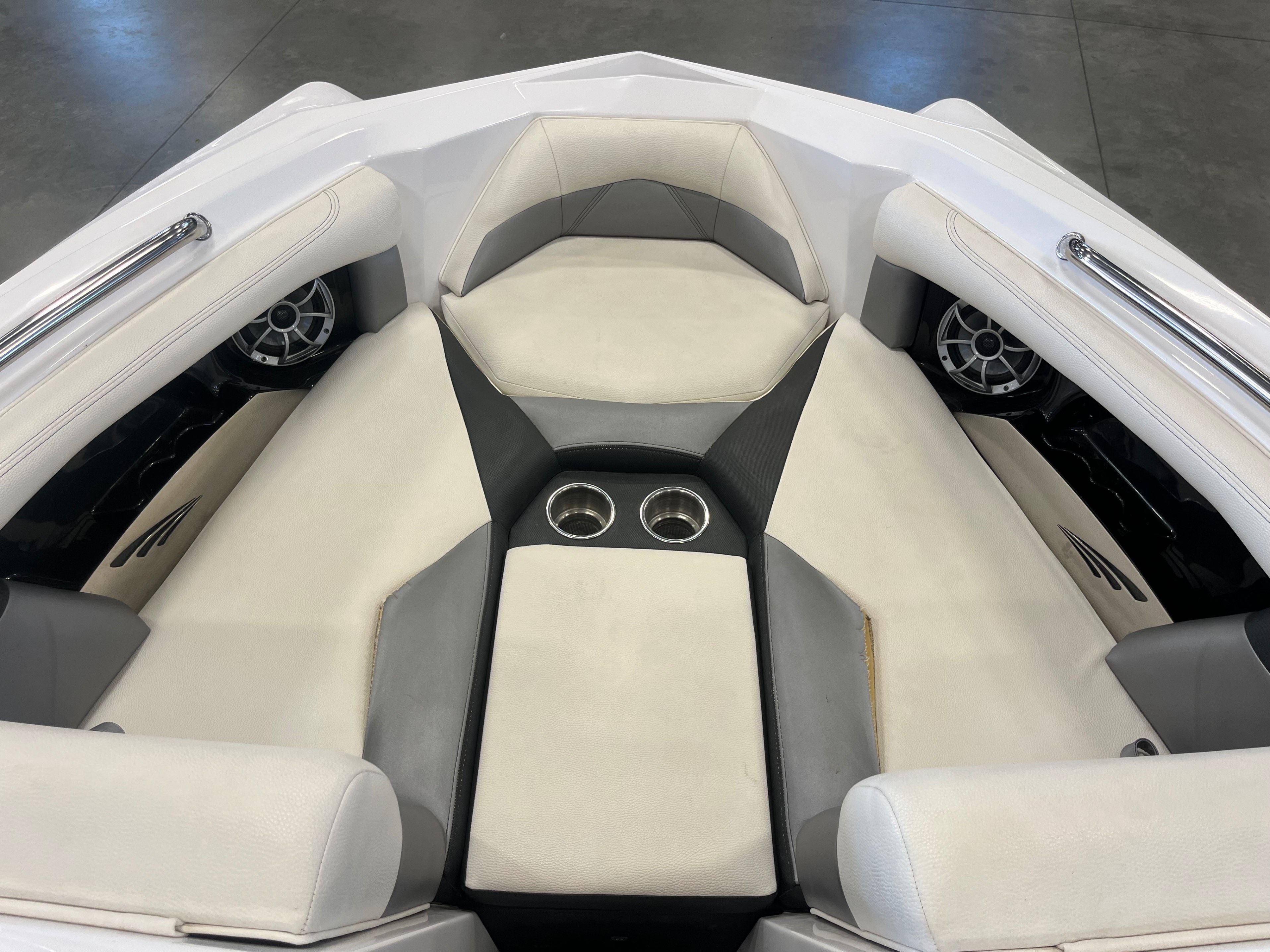 2015 Tige R20