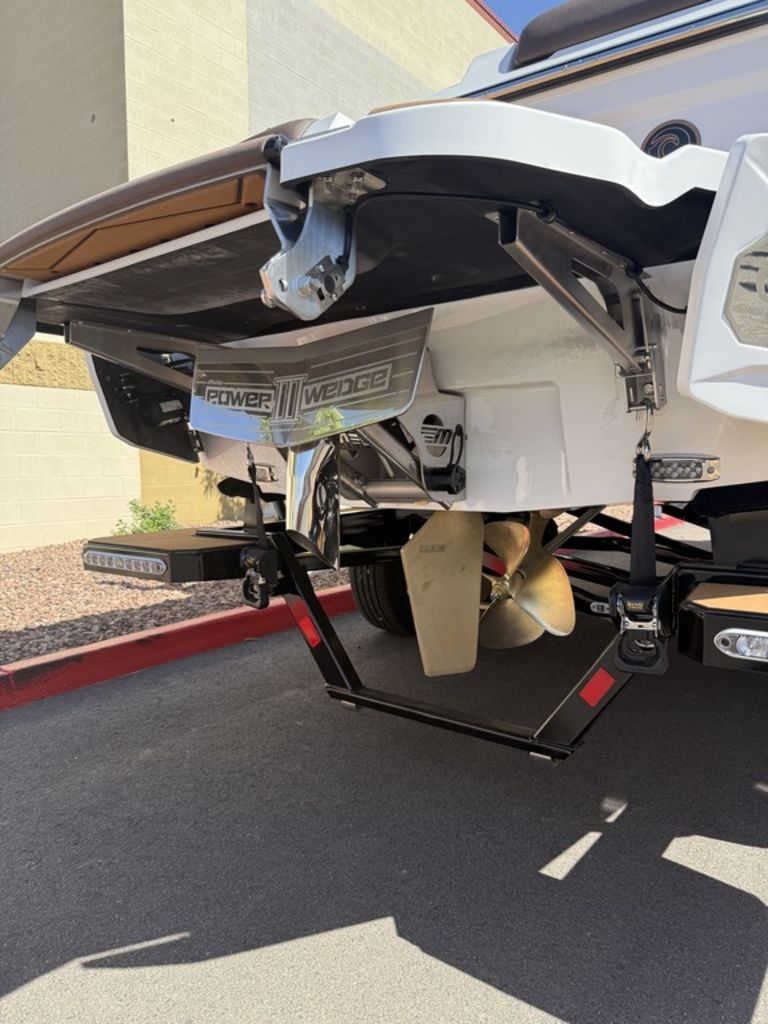 2025 Malibu Boats 23 MXZ