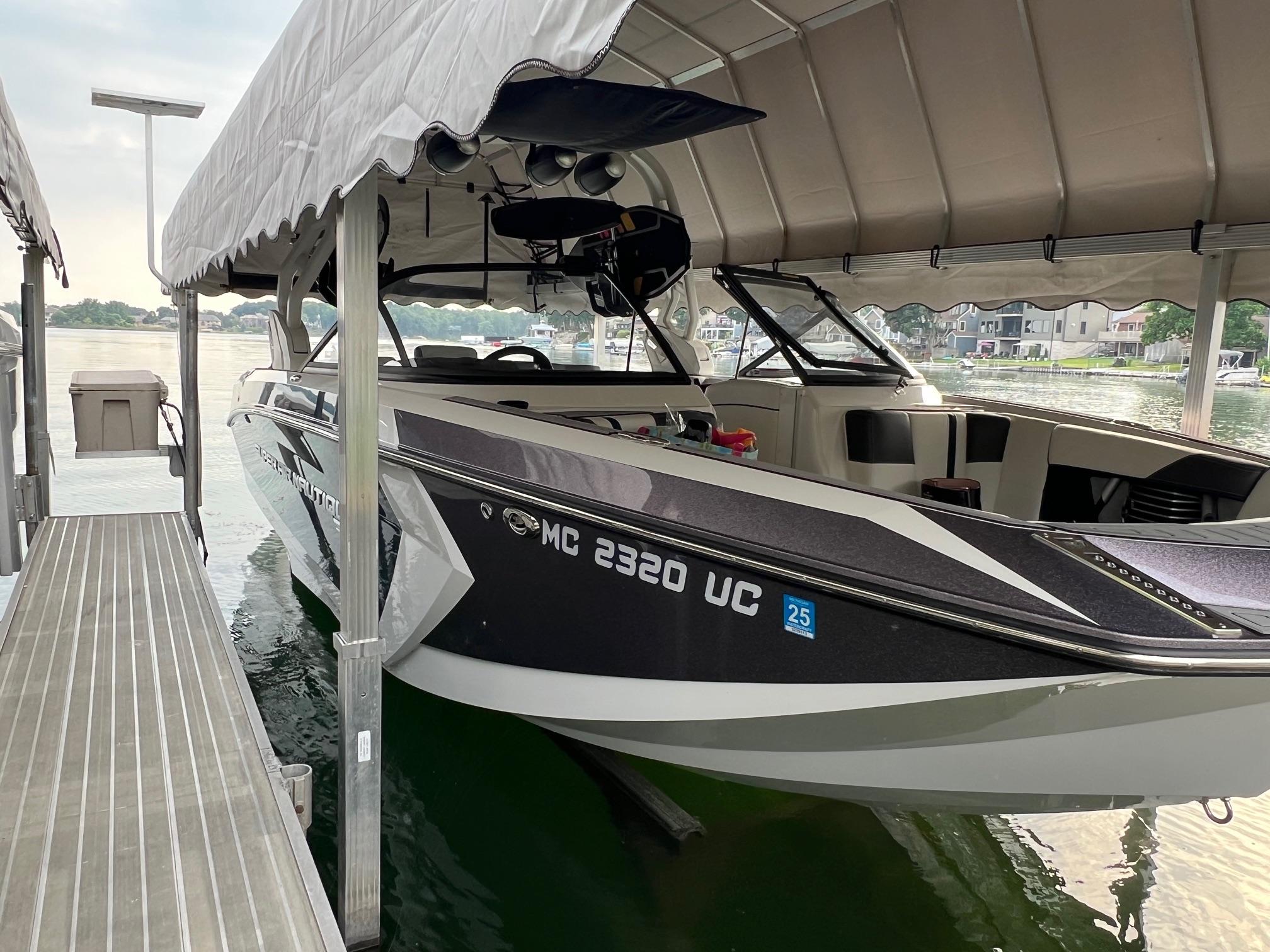 2018 Super Air Nautique G-23