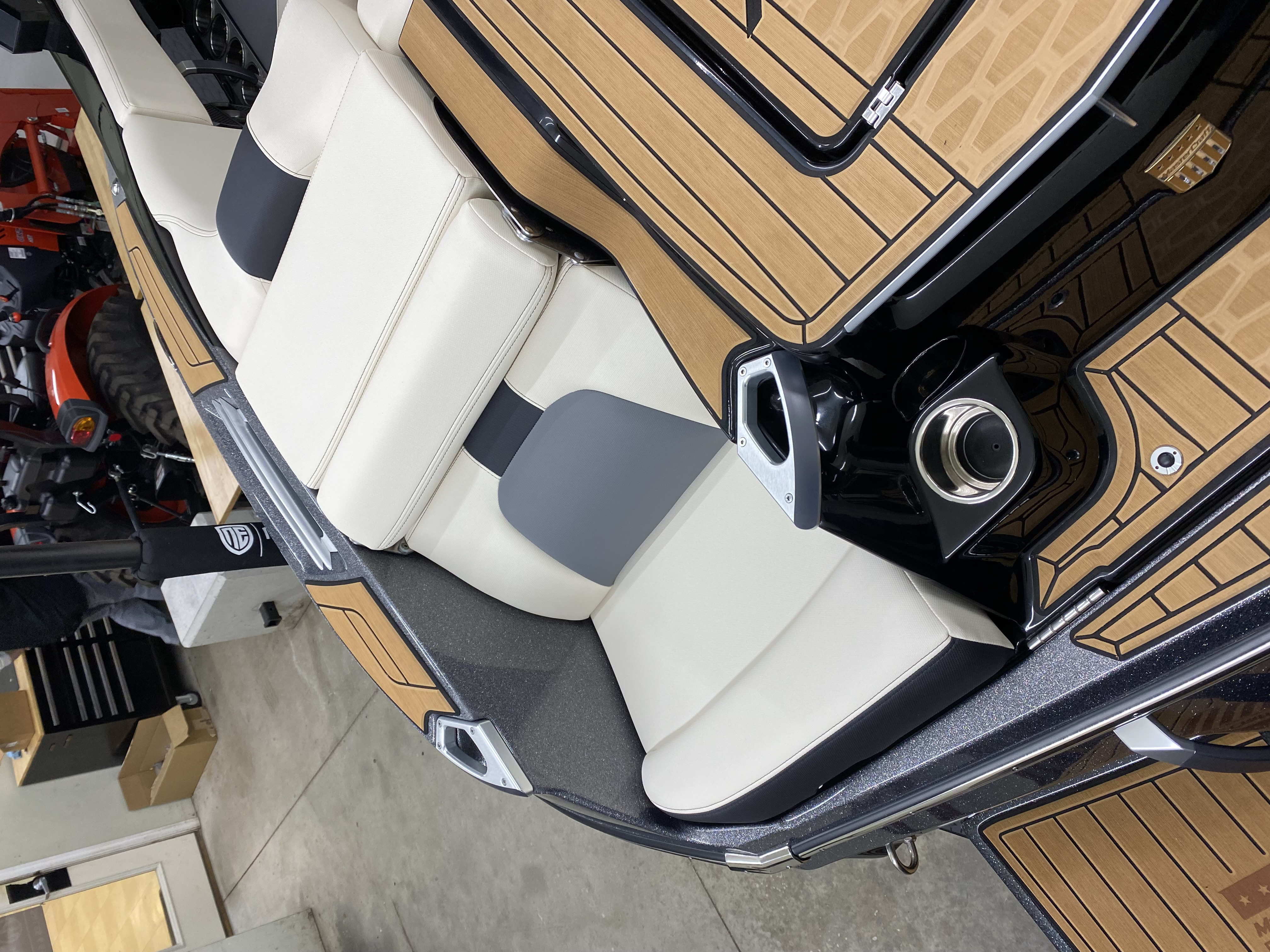 2022 MasterCraft X22