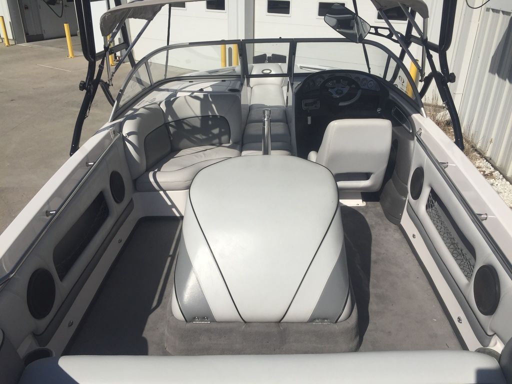 2004 Supra Launch SS