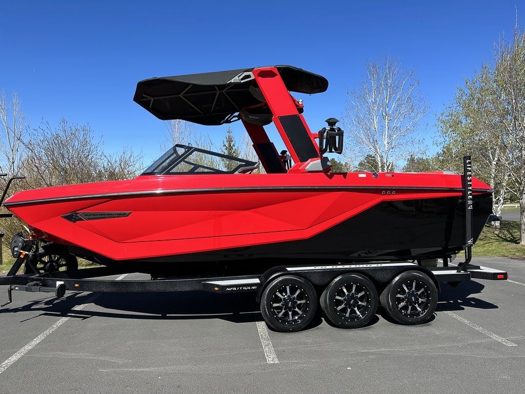 boat.Title