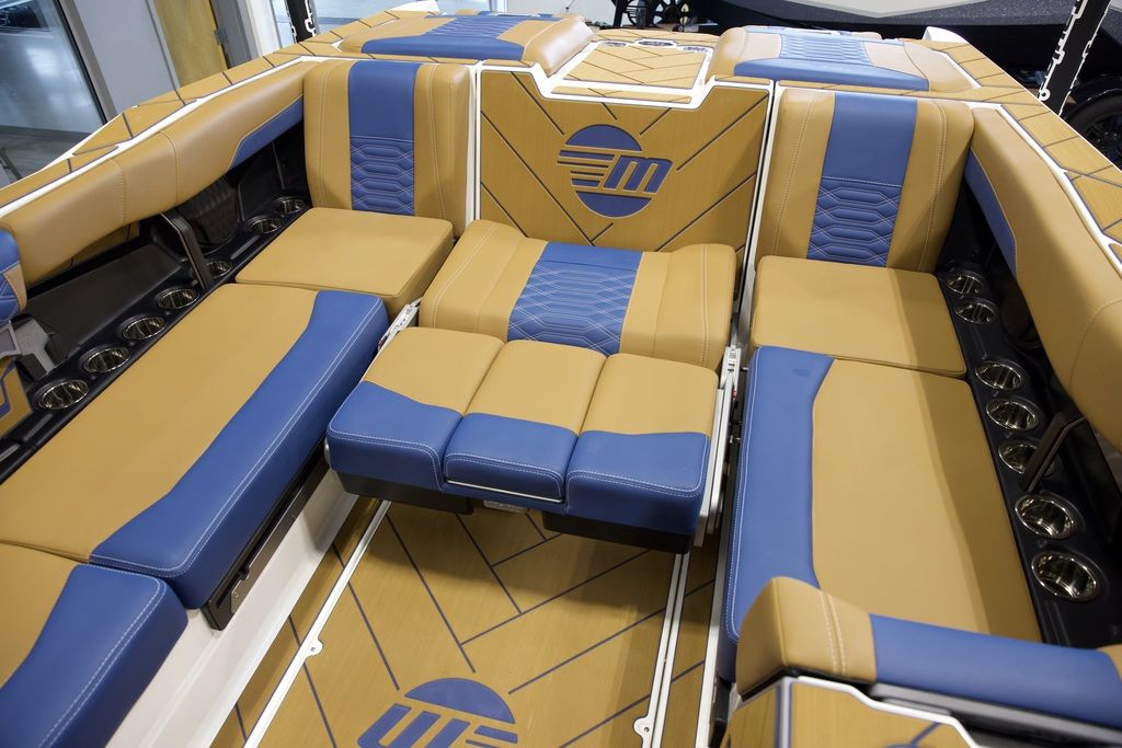 2025 Malibu Boats 26 LSV