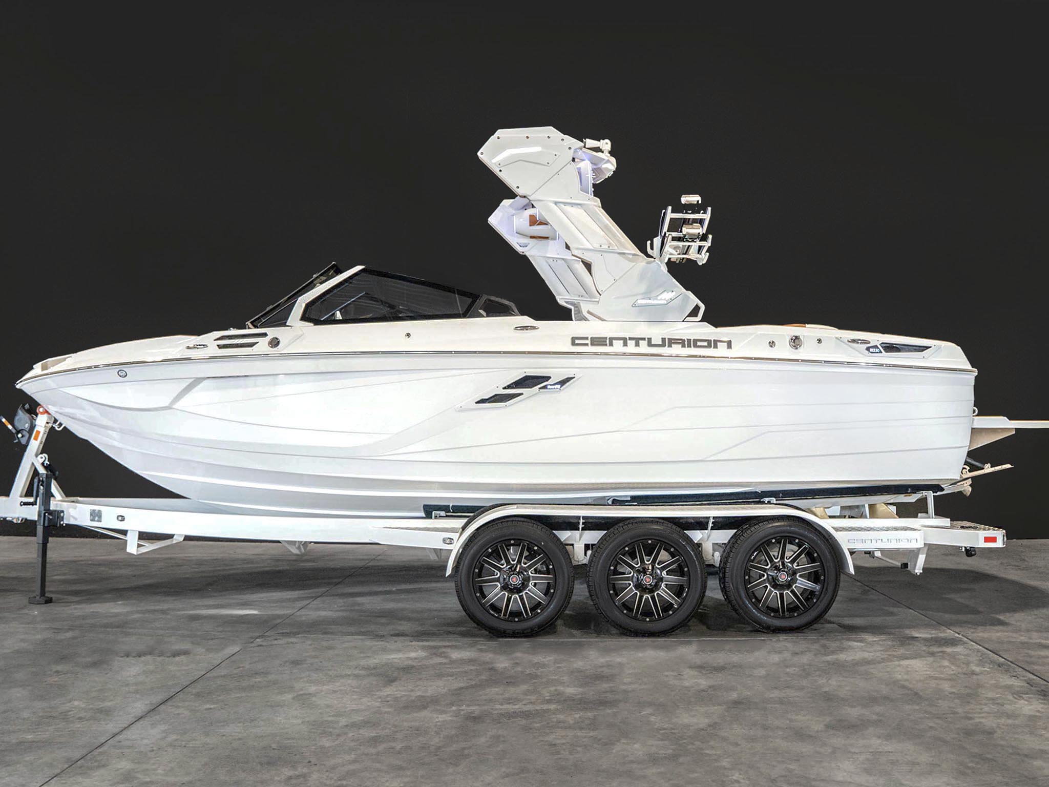 boat.Title