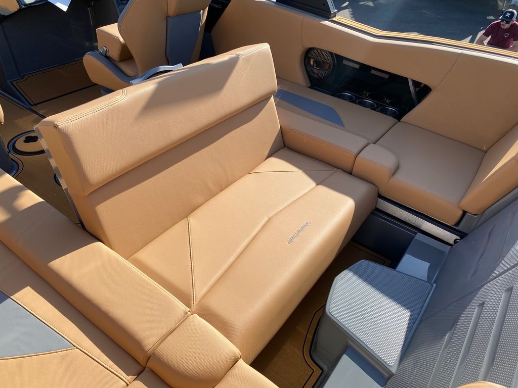 2025 MasterCraft NXT 22
