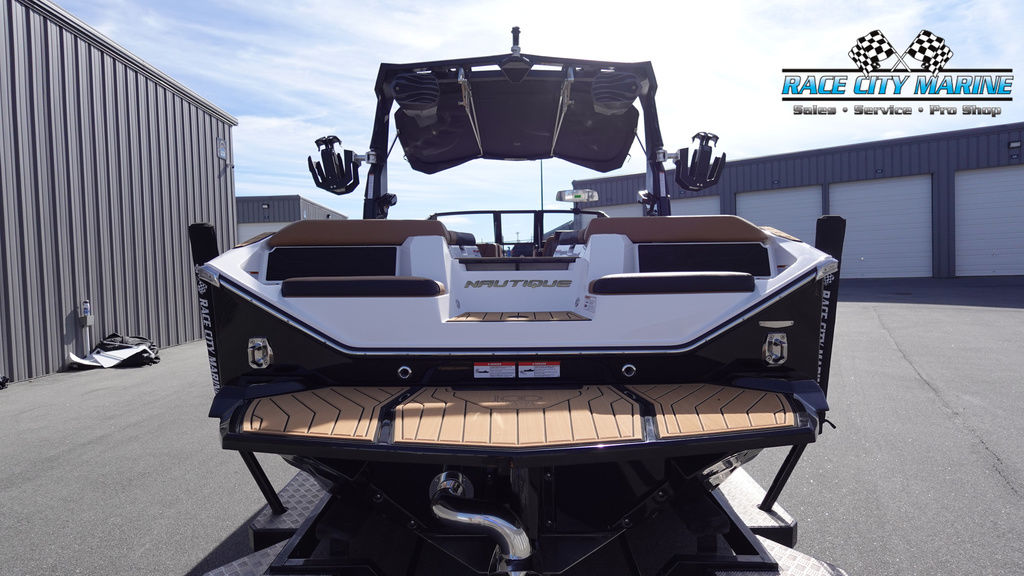 2025 Nautique S23