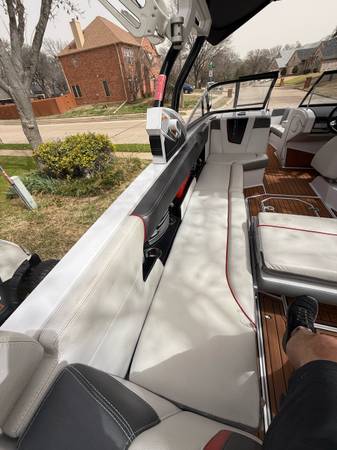 2013 Nautique G25 w /Boatmate Trailer