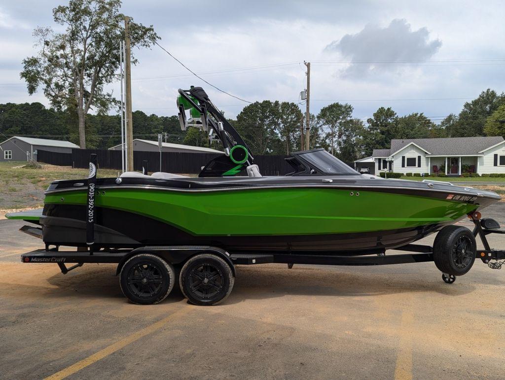 2018 mastercraft XT23
