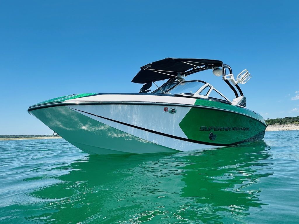 2014 Nautique G21