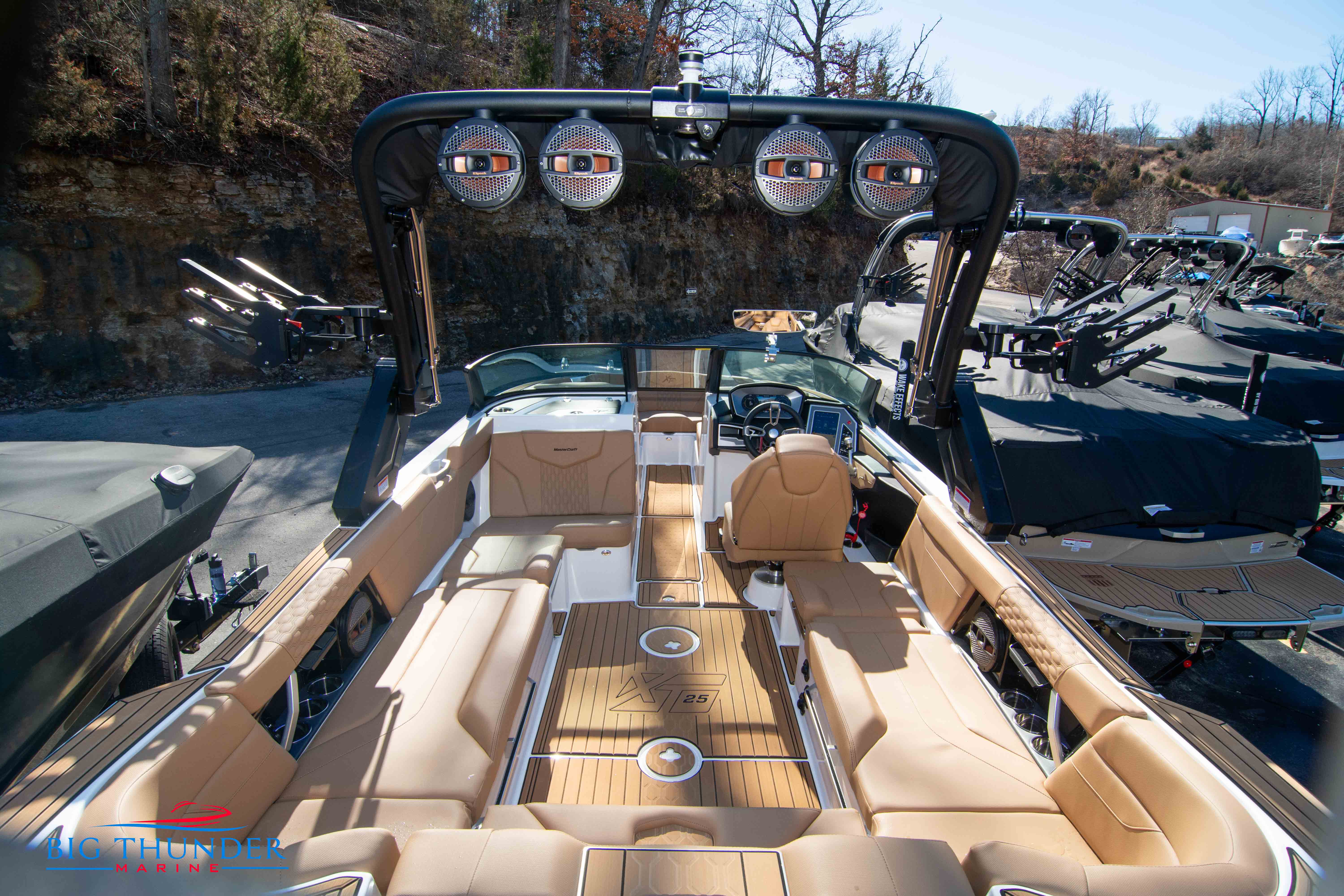 2024 Mastercraft XT25