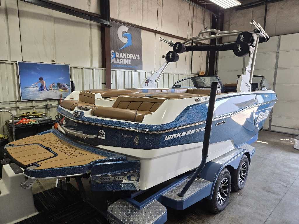 2022 Malibu Boats Wakesetter 23 LSV