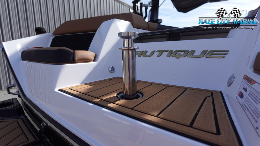 2025 Nautique S23