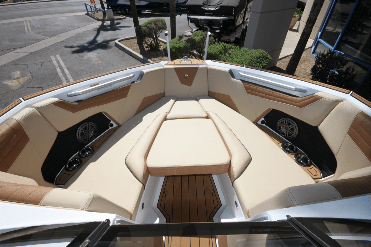 2025 Super Air Nautique S23 &#8220;Centennial Edition&#8221;