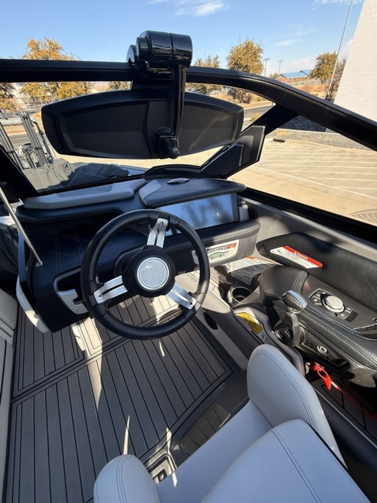 2019 Nautique G23
