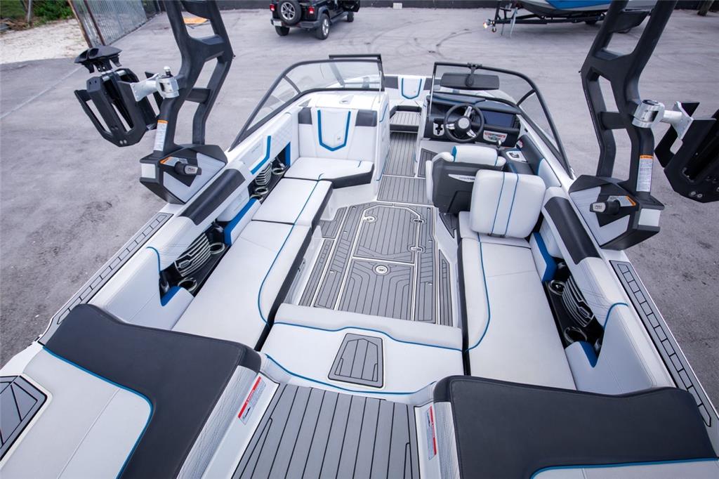 2018 Nautique Super Air Nautique G23