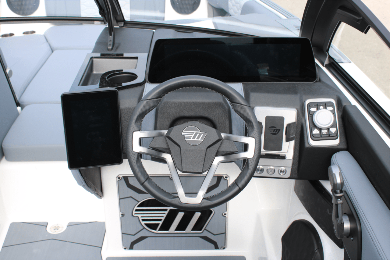 2025 Malibu 24 MXZ
