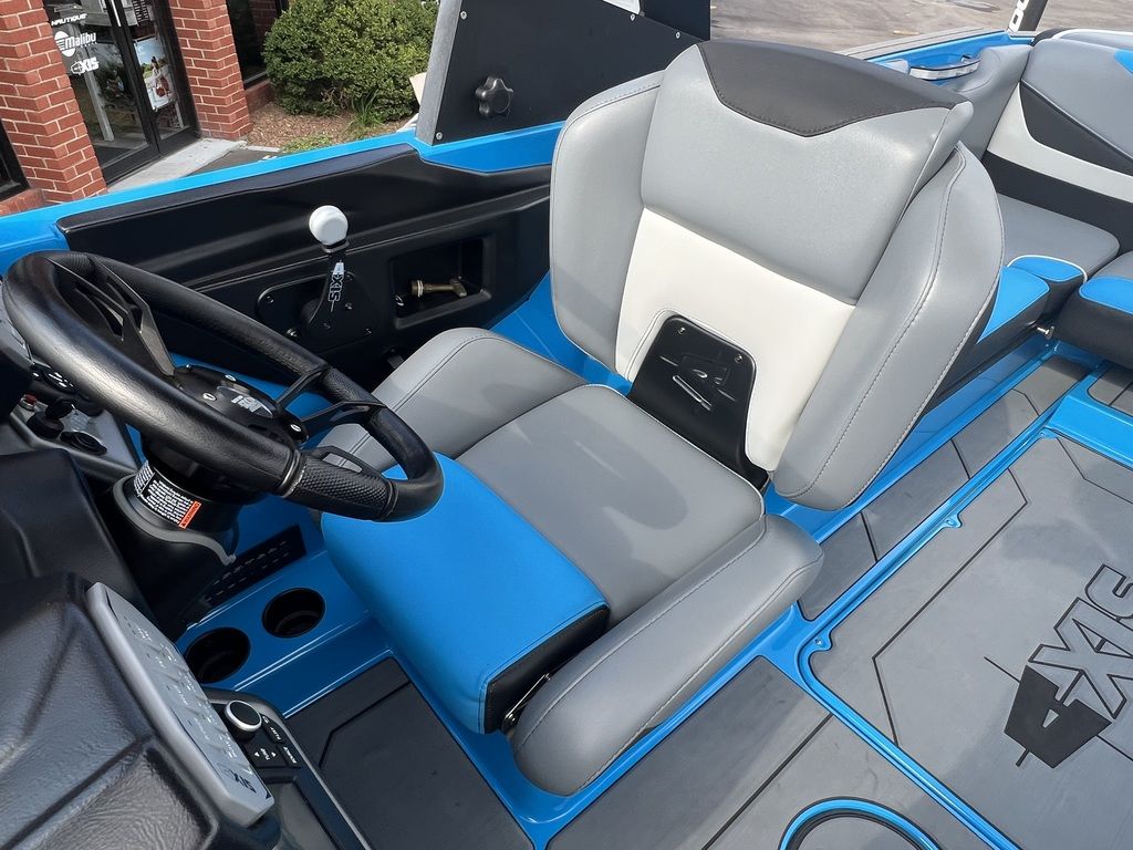 2020 Axis Wake Research T22