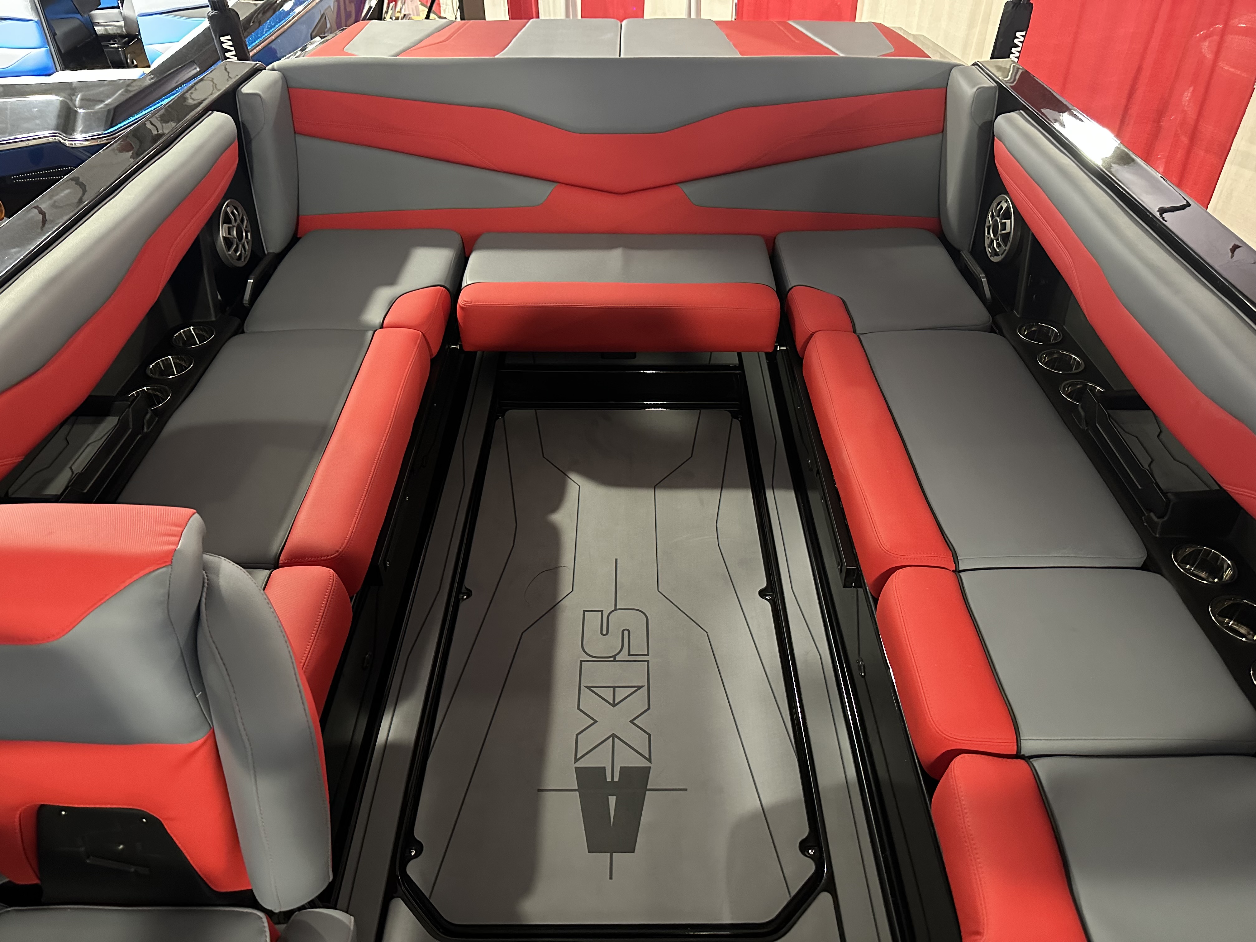 2023 Axis Wake Research T235